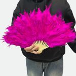 eventail plume fuchsia
